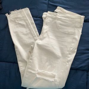 American eagle distressed white jegging size 8